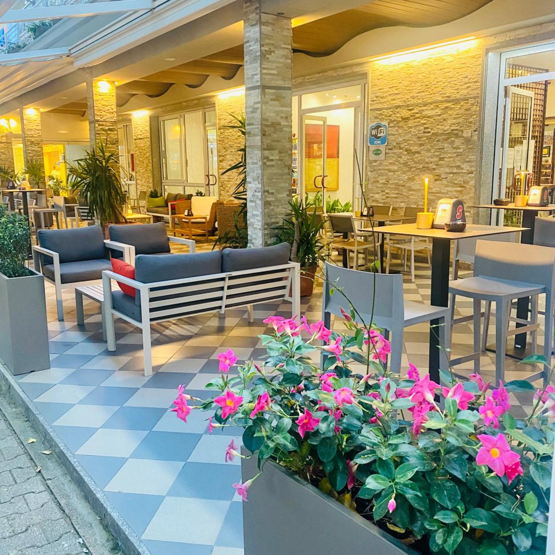 Hotel Rosmary 17/21