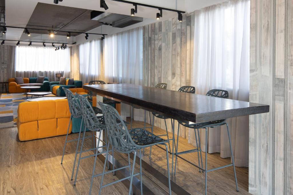 The Aberdeen by Ovolo, a Wyndham Hotel 23/28