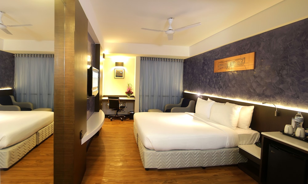 Effotel By Sayaji Indore 28/68