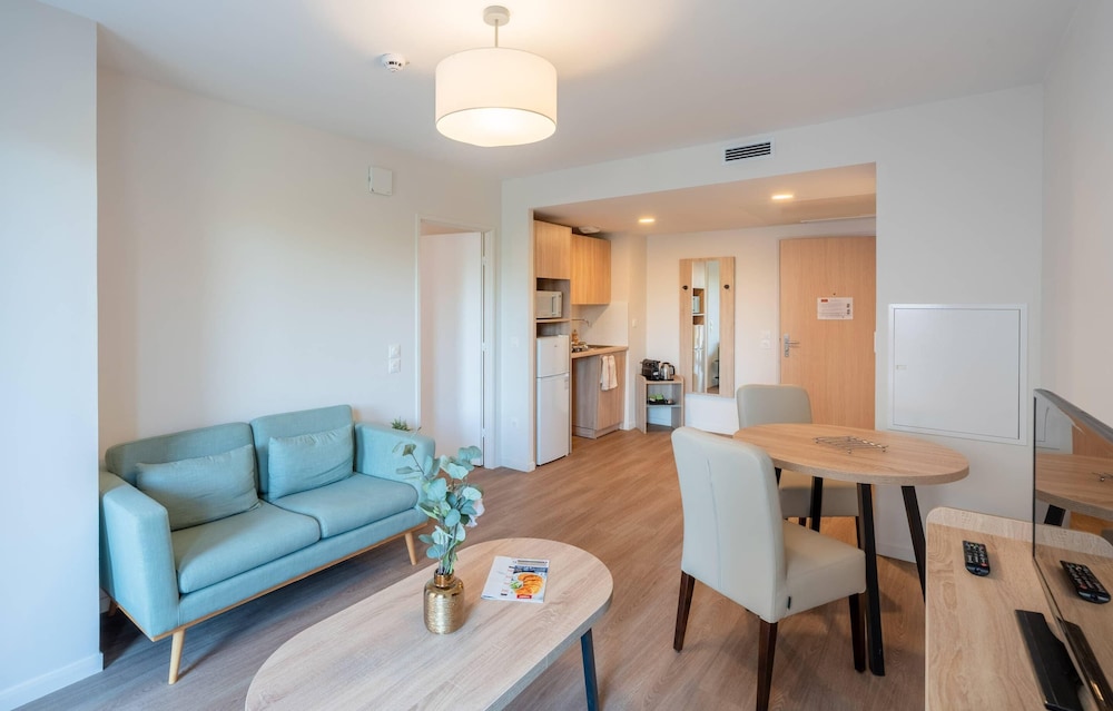 Quality Aparthotel Moissy-Cramayel 21/38