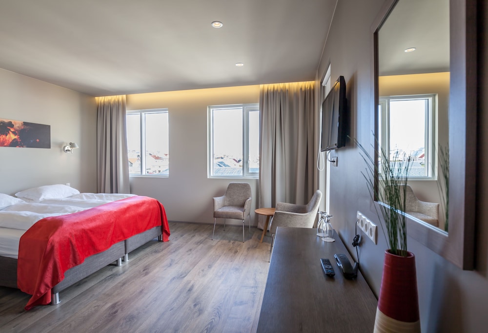 Hotel Vestmannaeyjar 11/65