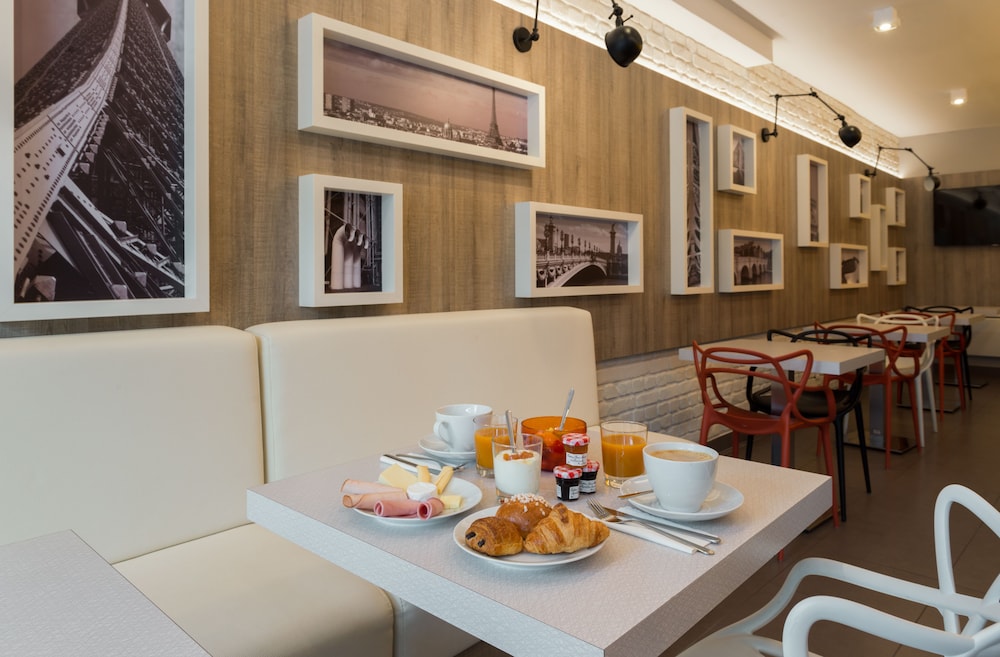 HOTEL REIMS 13/17