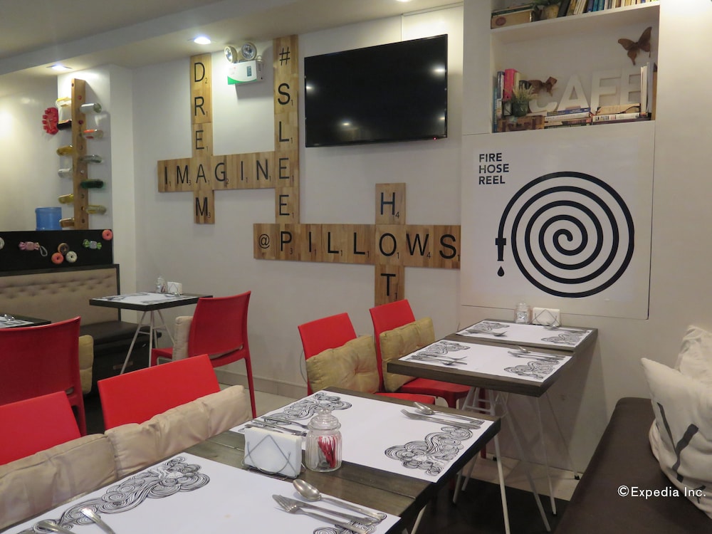Pillows Hotel 48/63