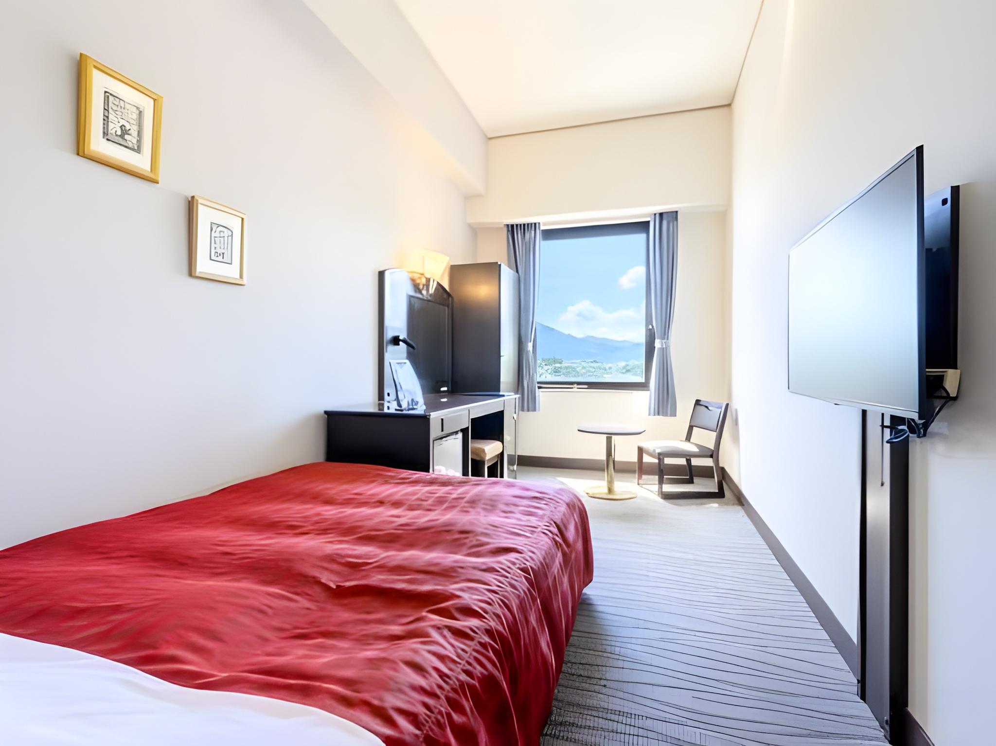 Semi Room, Semi Double Bed, Mountain Side, West Wing, Smoking