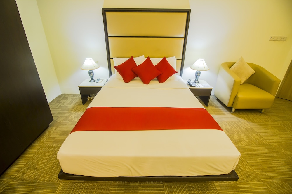 ASIA PACIFIC HOTEL 17/50