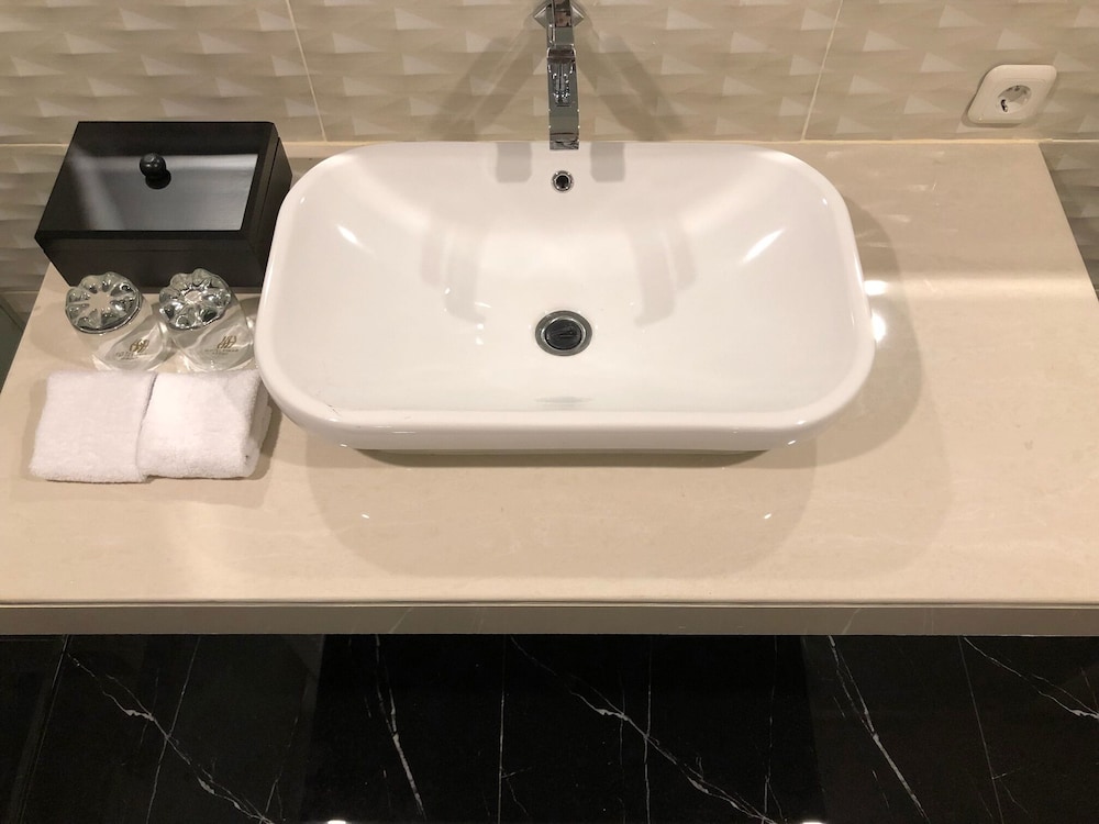 Hotel Sinar 1 25/28