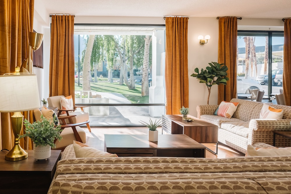 L3 Oasis Hotel 25/47