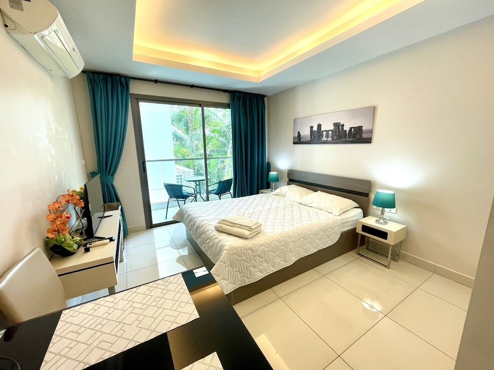 Water Park By Pattaya Sunny Rentals 9/50
