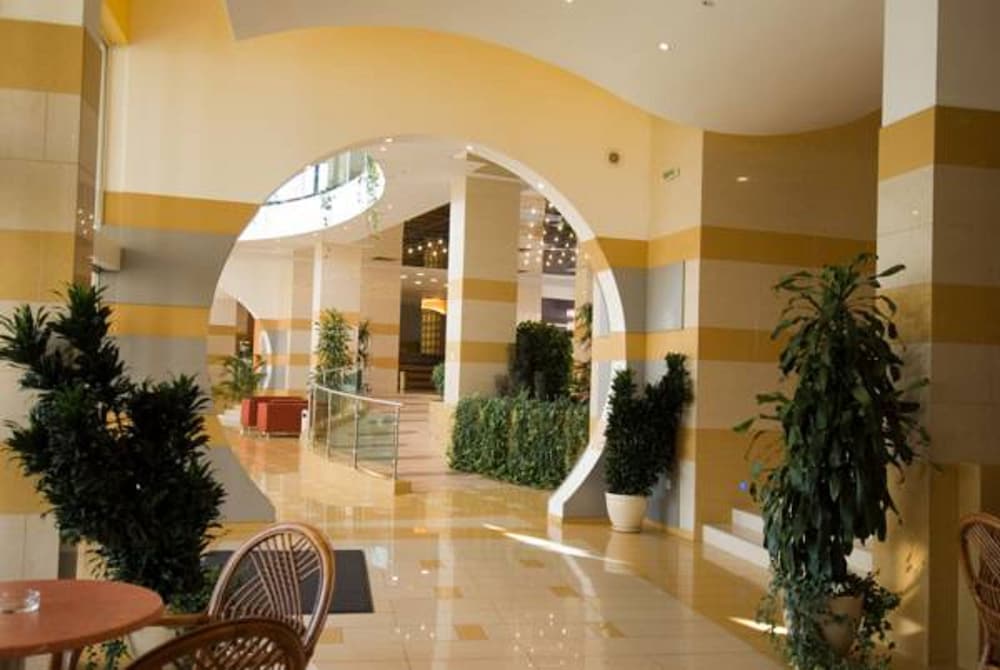 Trakia Plaza Hotel and Apartments 9/27