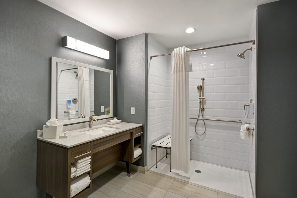 Home2 Suites By Hilton Plano Richardson 11/58