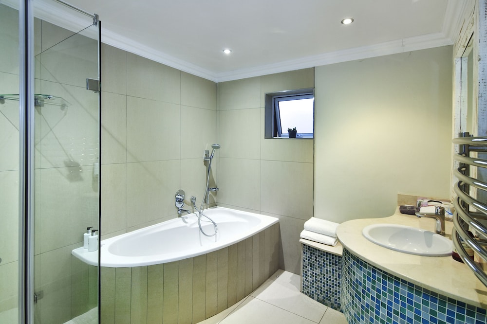 Sandown Guesthouse 42/49
