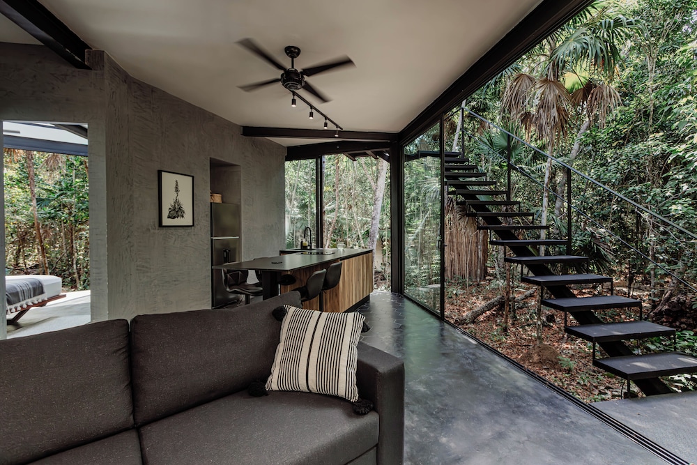 SOTA Human Space Retreat Centre & Wellness Adults Only 31/50