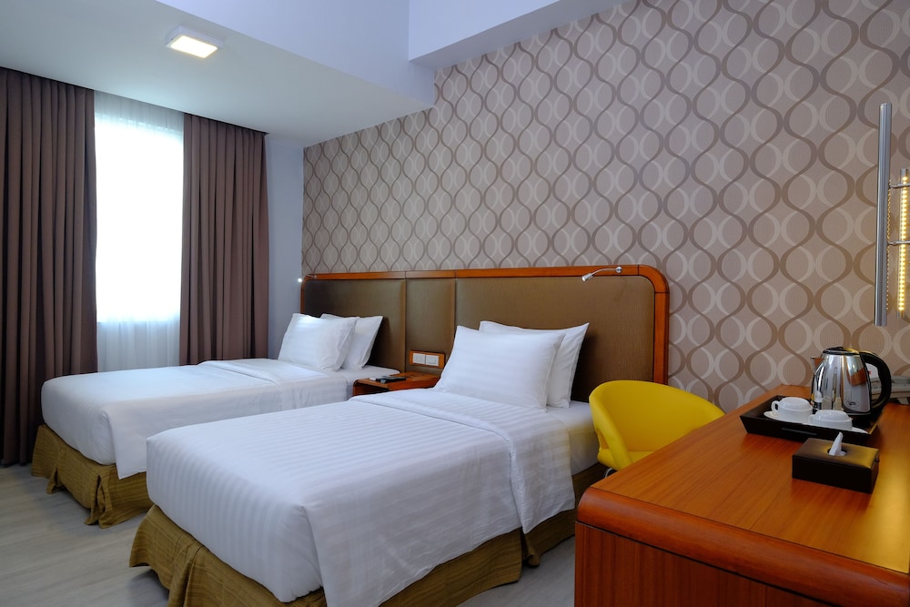 Room at One Central Hotel, CEBU