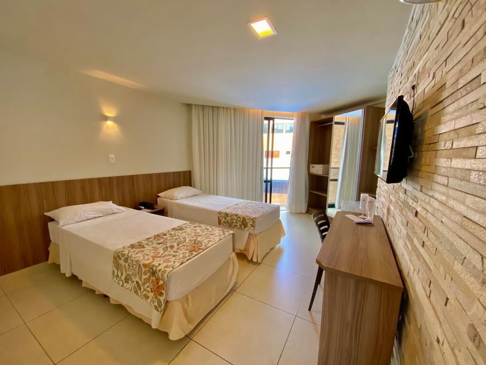 Bessa Beach Hotel 10/68
