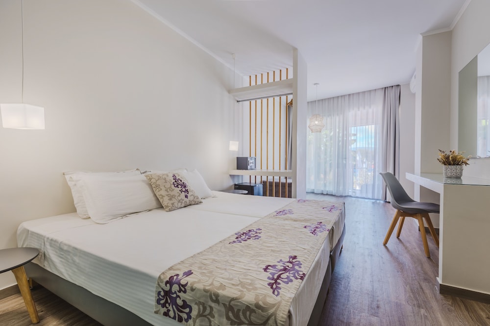 Sunrise Zante - Adults Only Hotel 11/50