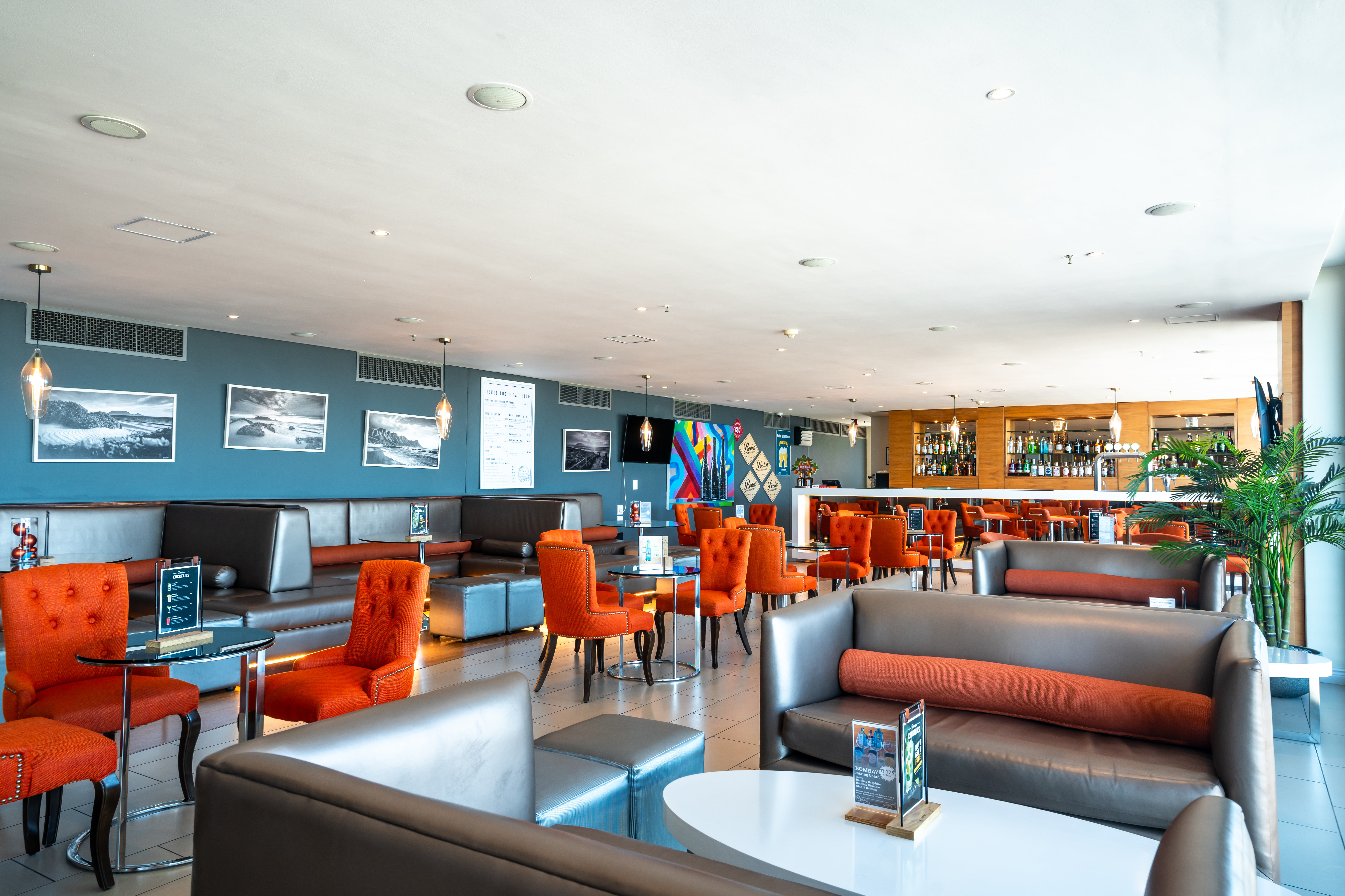 Blaauwberg Beach Hotel 67/100