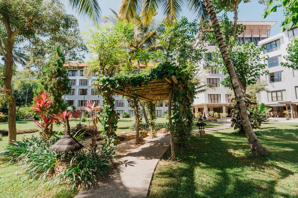 Bintang Flores Hotel 63/65