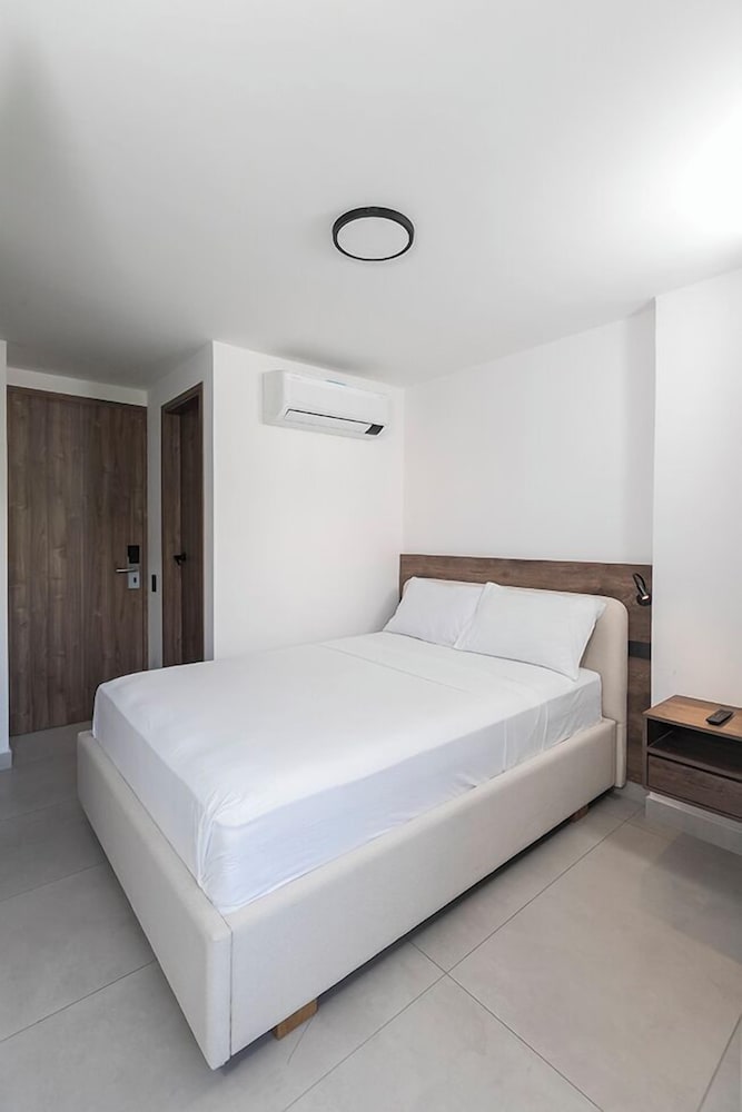 1 Bedroom, Economy, Double Bed