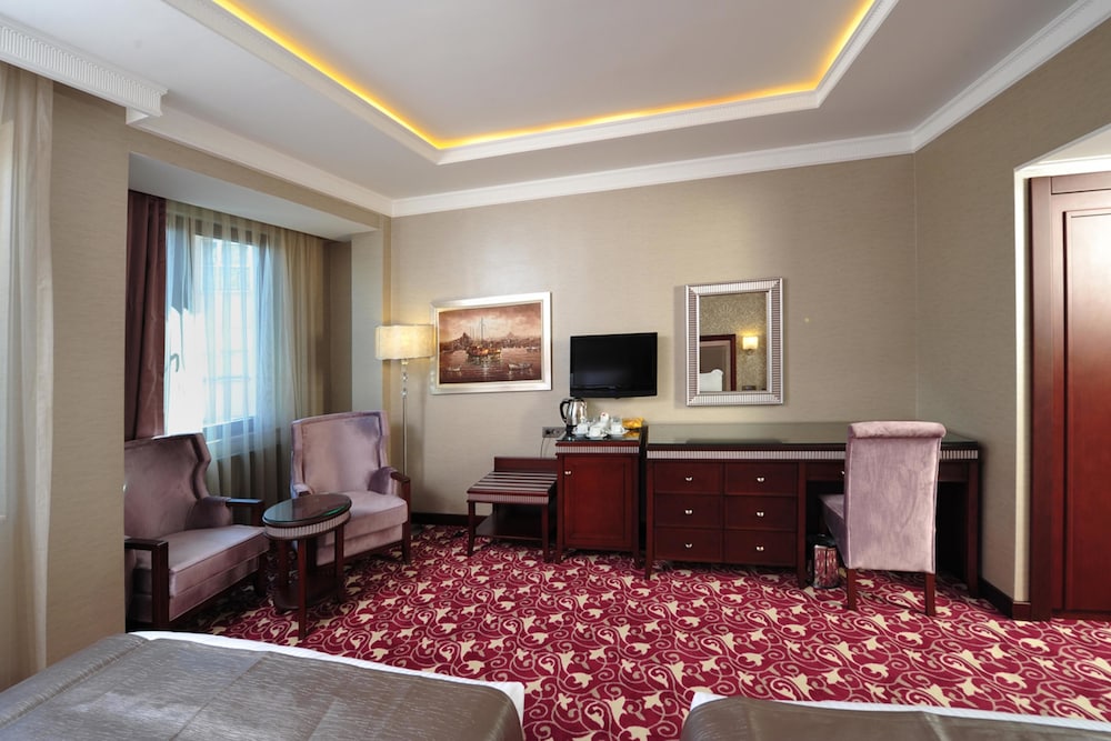 Emporium Hotel Istanbul 45/64