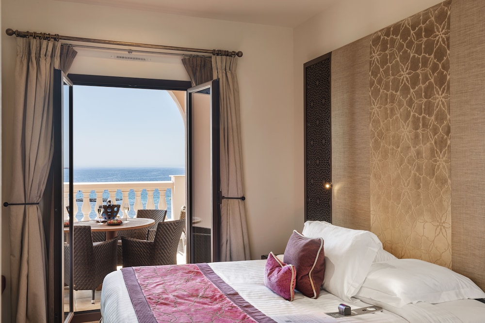 Suite, King Bed, Beach Side, Sea View, Terrace