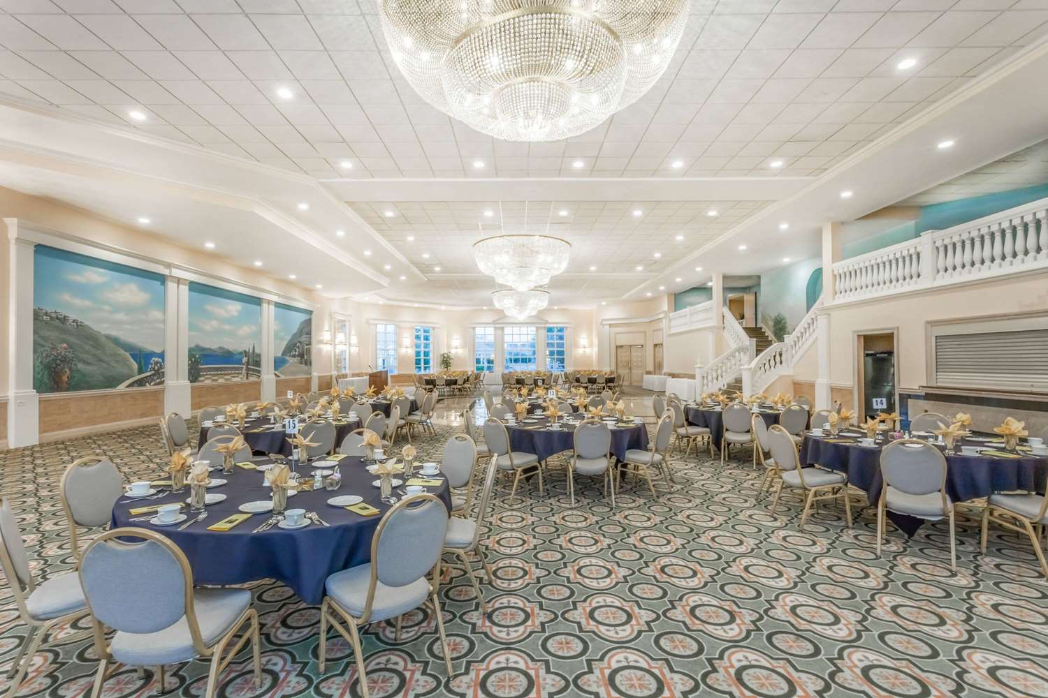Ramada by Wyndham Hammond Hotel & Conference Center 26/42