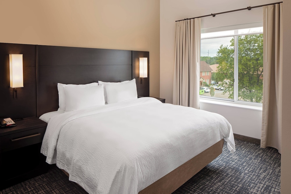 1 Bedroom, Suite, Accessible