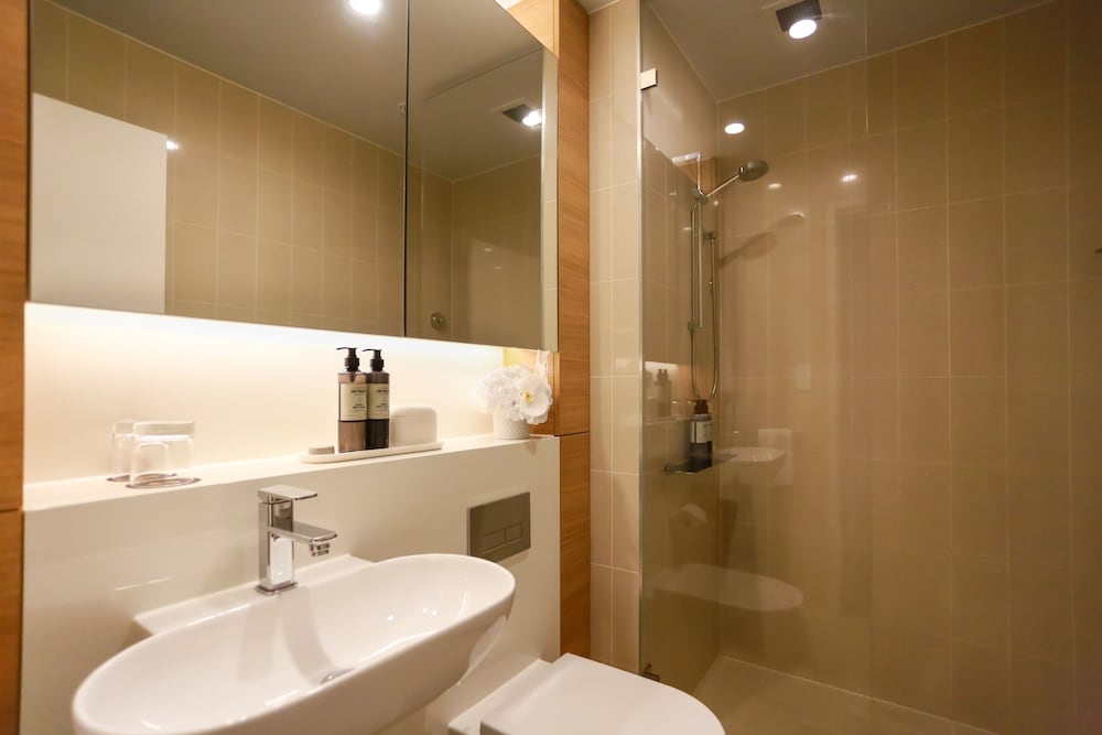SKYE Hotel Suites Parramatta 47/49