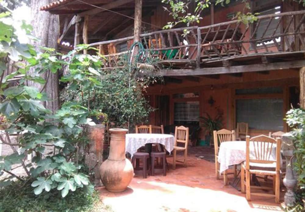 Hotel Cabanas Los Ruisenores 4/35