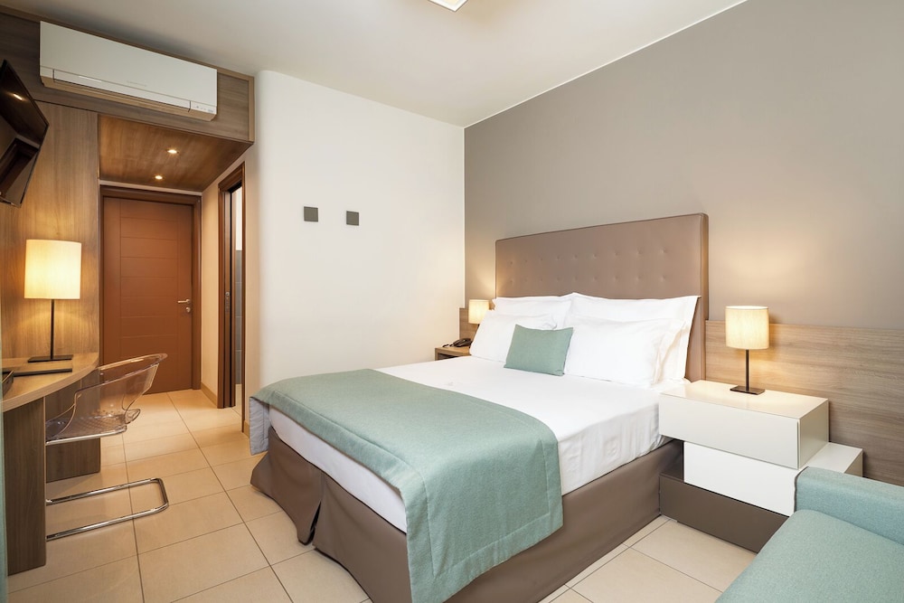 Hotel Mariver 16/50