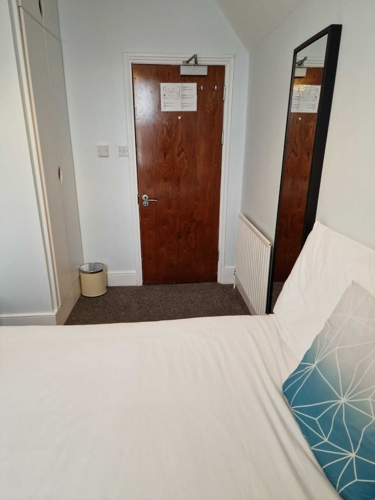 United Lodge Hotel Apartments 16/35