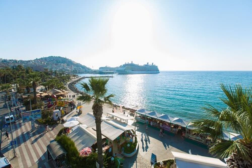 Derici Hotel 66/69