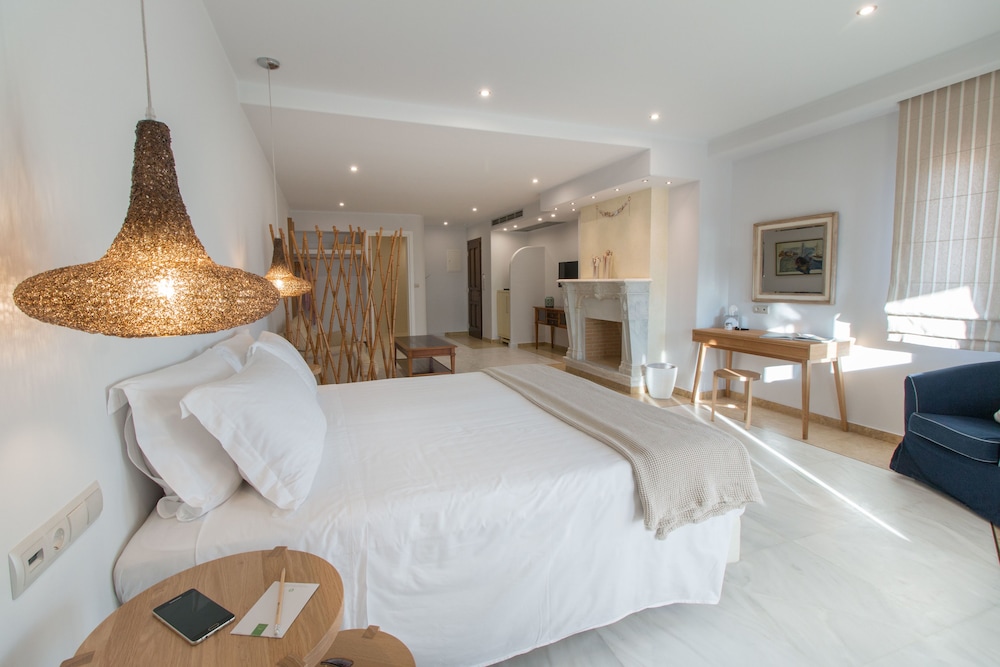 Finikas Beach Hotel 9/50