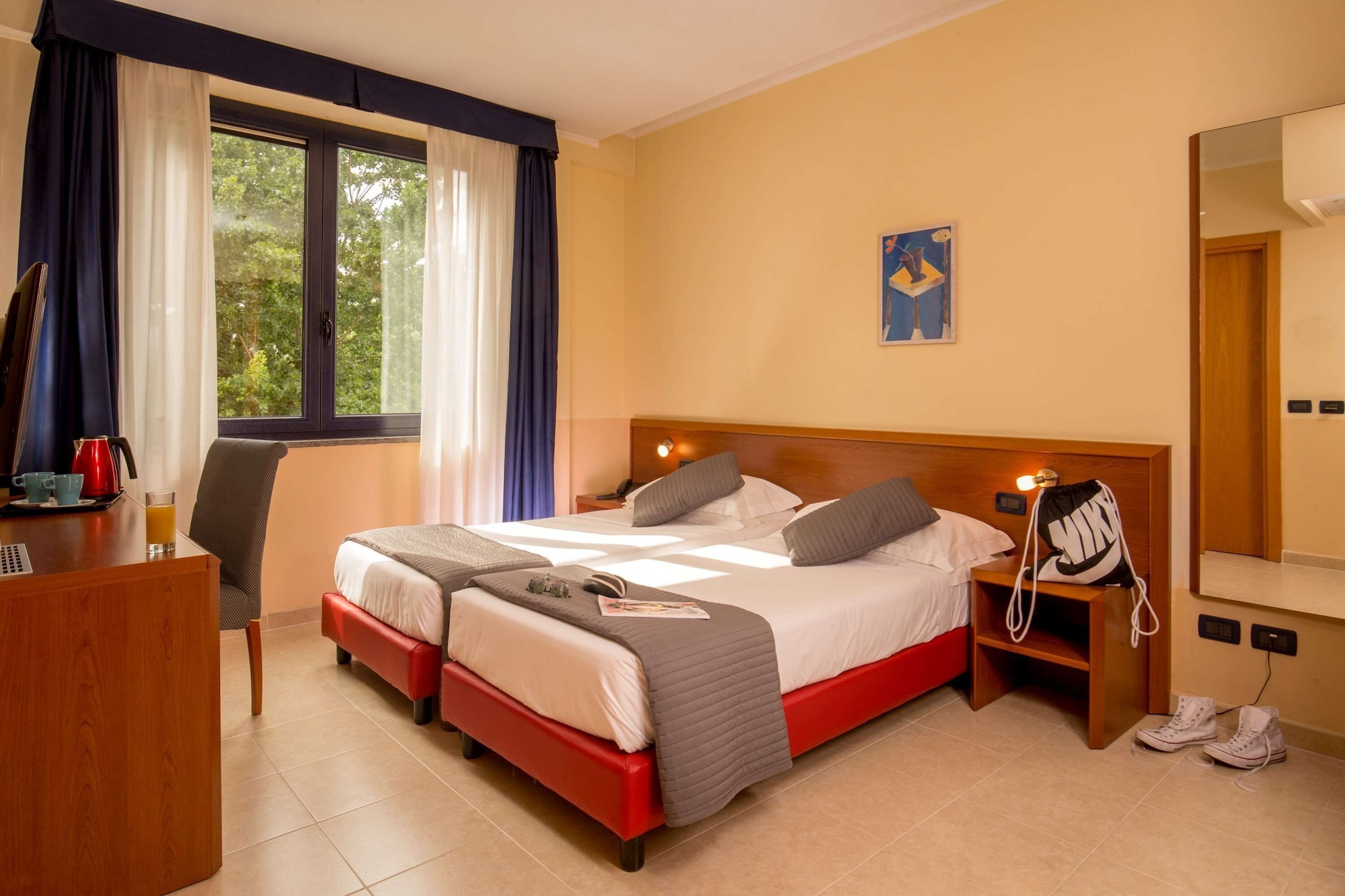 Standard Twin Room