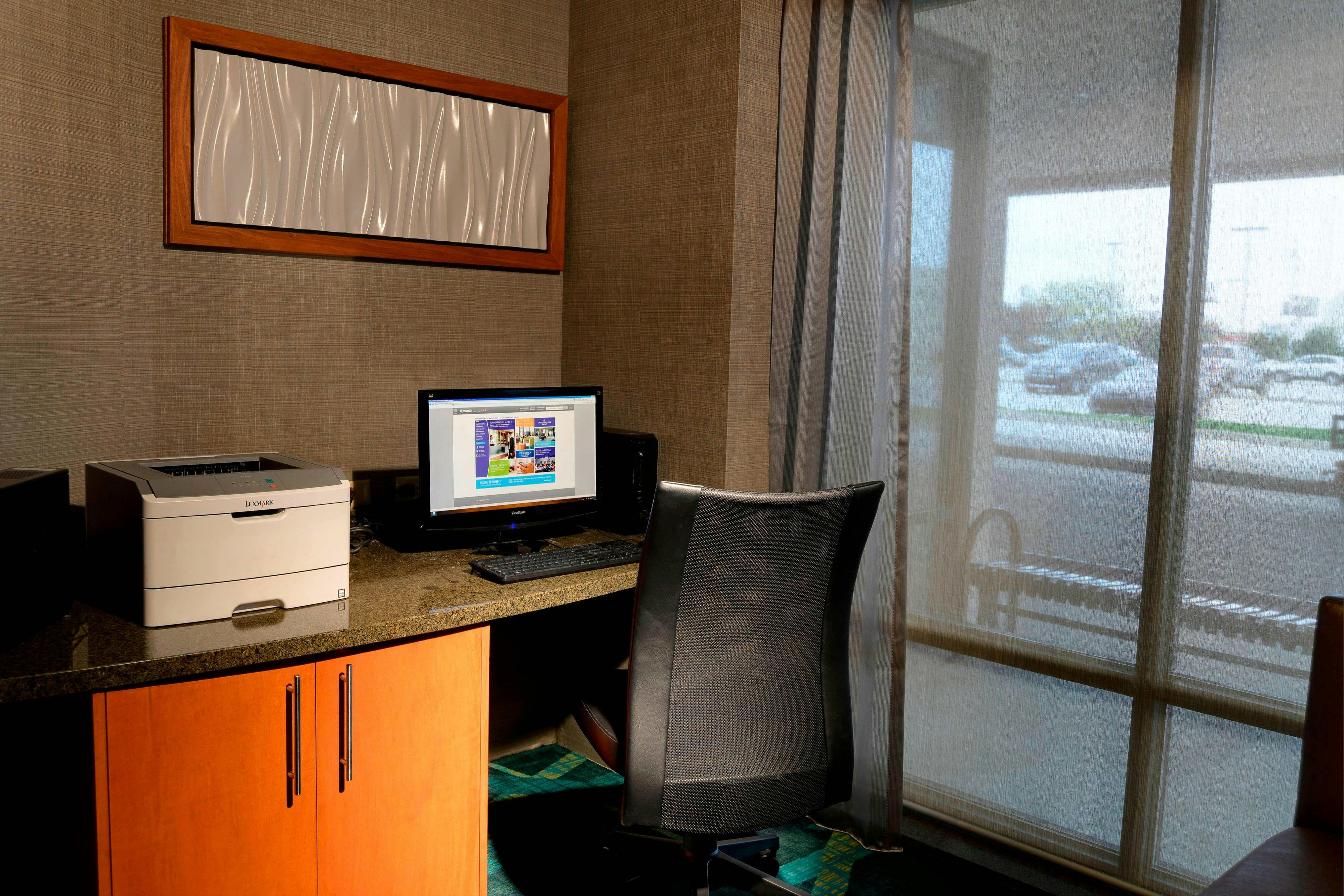 SpringHill Suites by Marriott Terre Haute 20/23