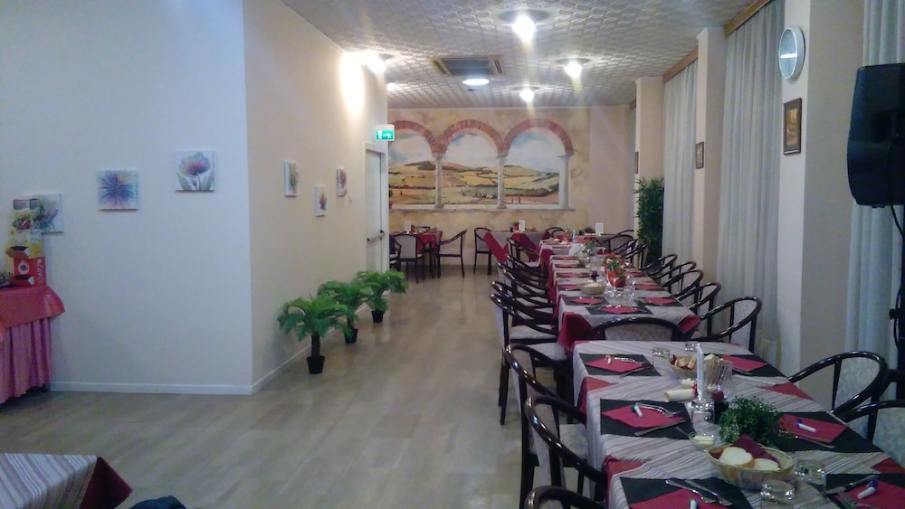 Hotel Glenn 18/37