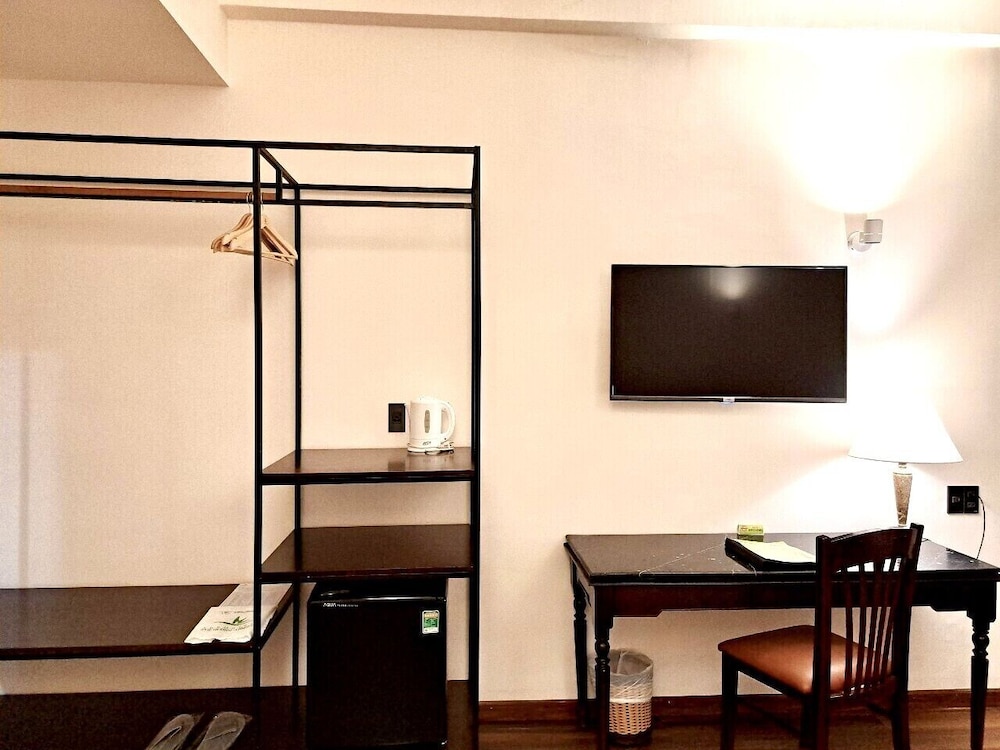 Liberty 2 Hotel 45/62