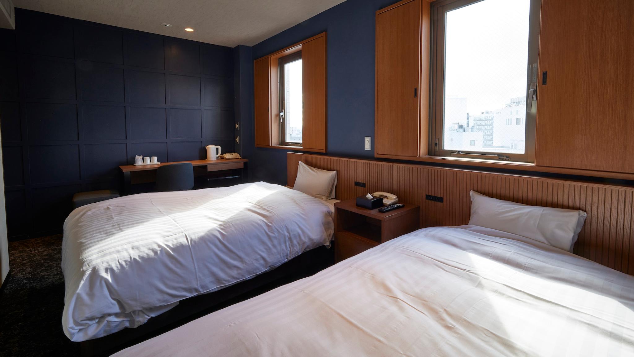 Semi Room, 2 Semi Double Beds