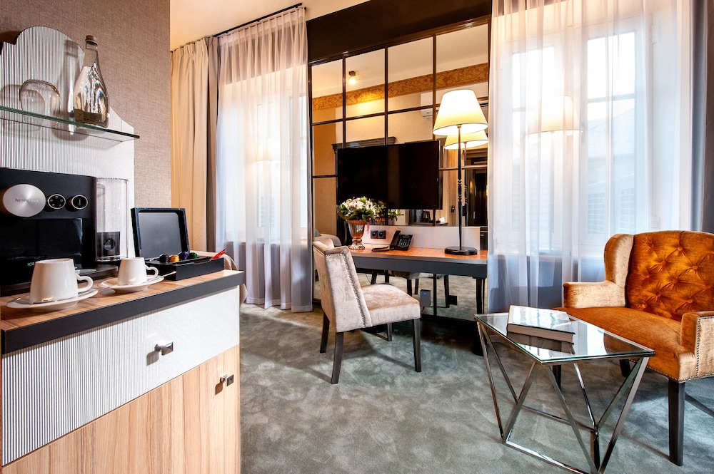 Balthazar Design Hotel 36/41