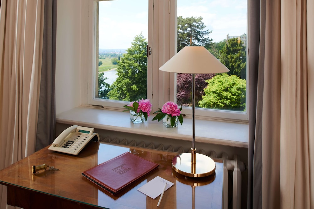 SCHLOSS ECKBERG 17/52