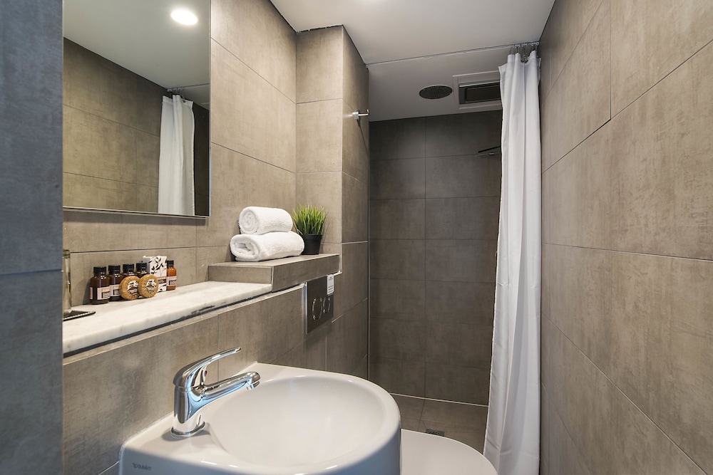 Sydney Boutique Hotel 53/56