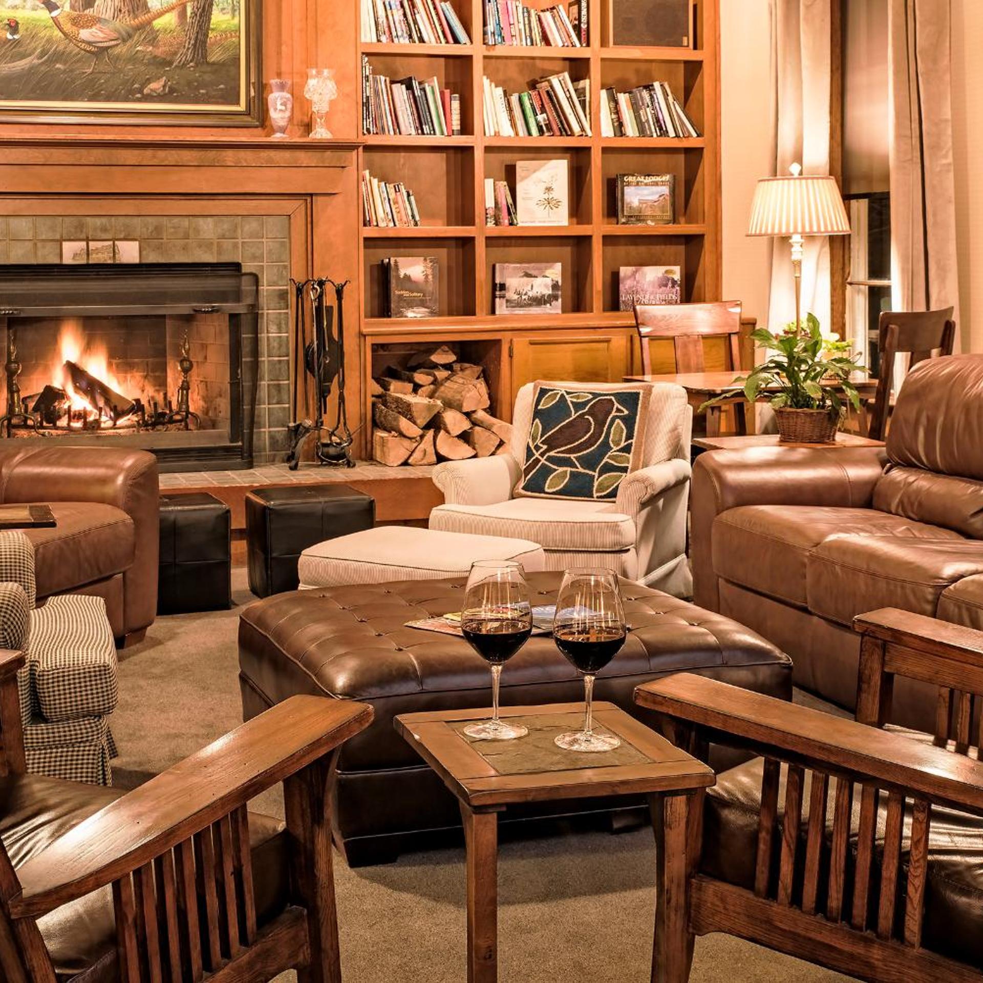 McCloud Hotel 30/50