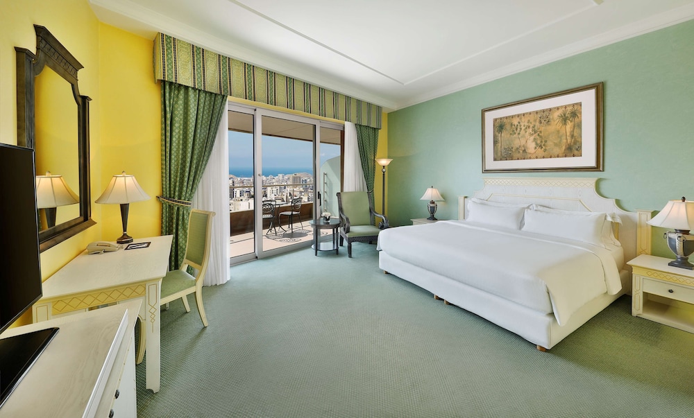 Al Habtoor Grand Hotel Beirut 14/50