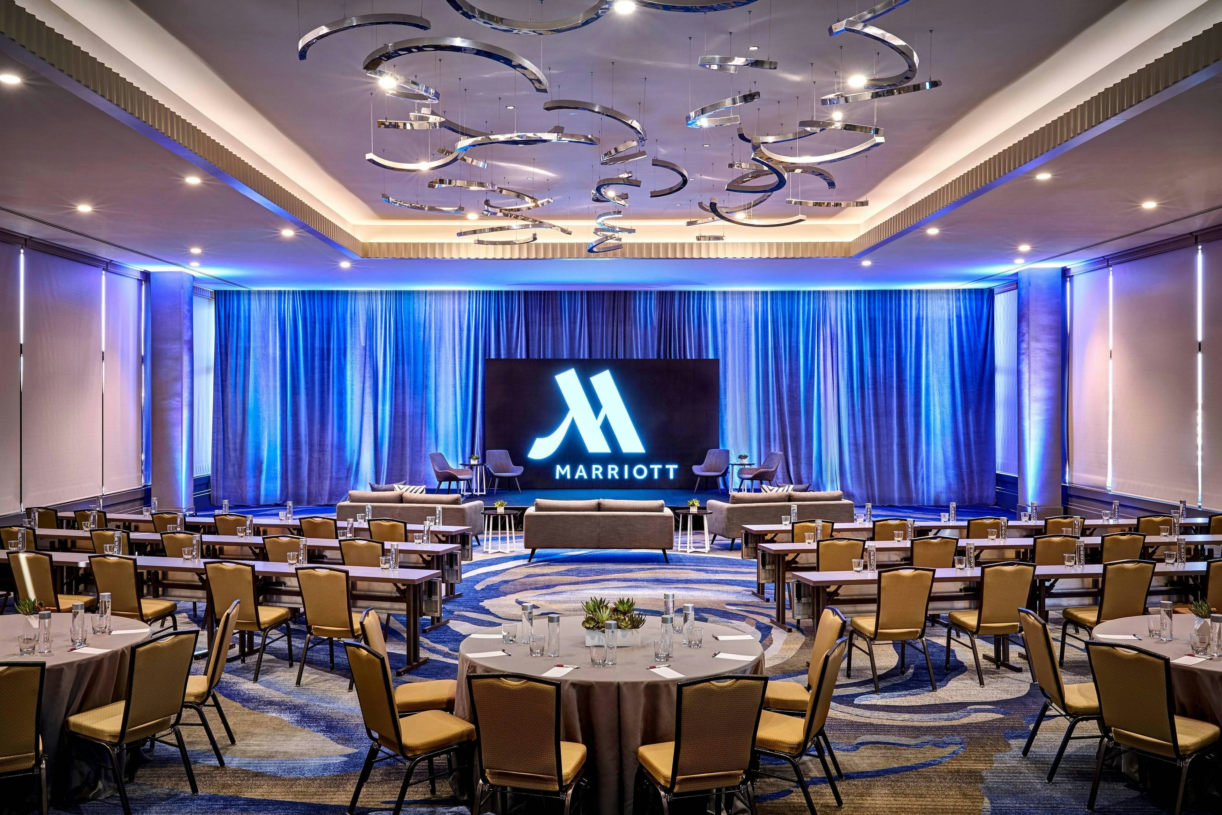 Marriott Marina Del Rey 43/48