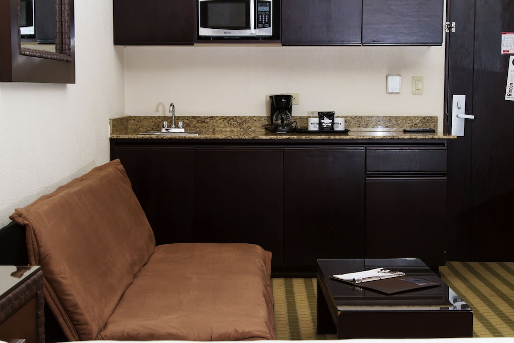 Rincon Del Valle Hotel Suites 5/74
