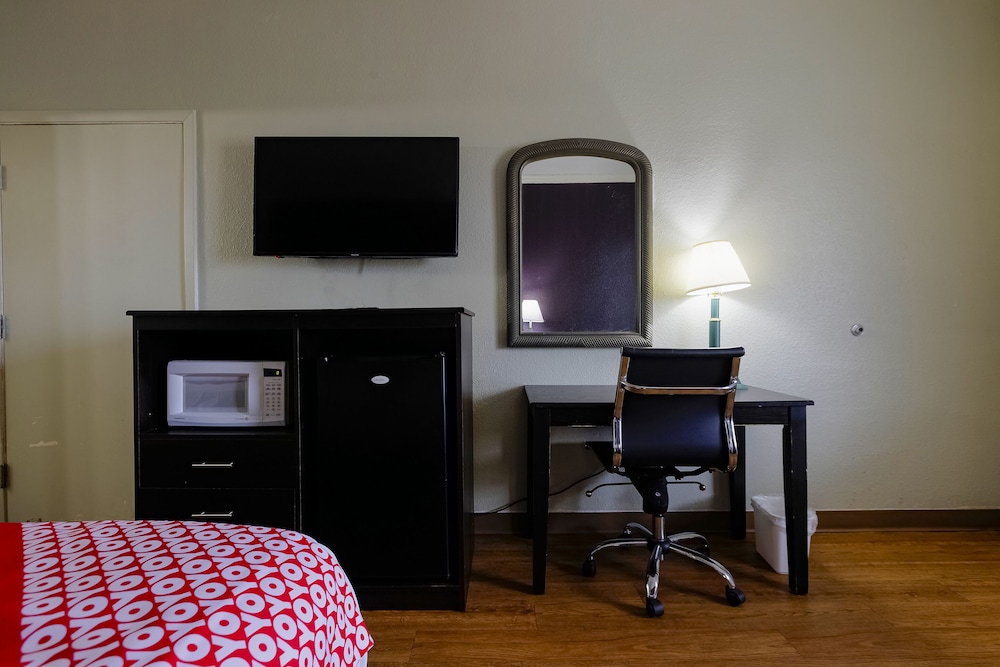 OYO Hotel Kingsville - Hwy 77 38/51