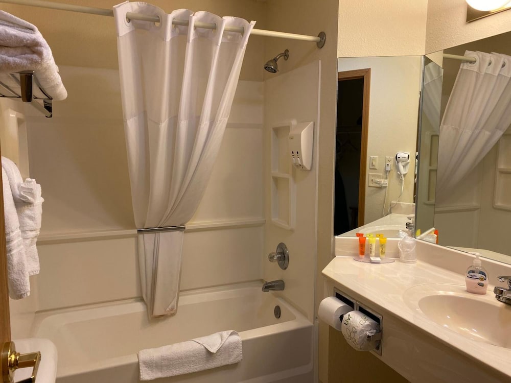Windsor Place Inn 23/65