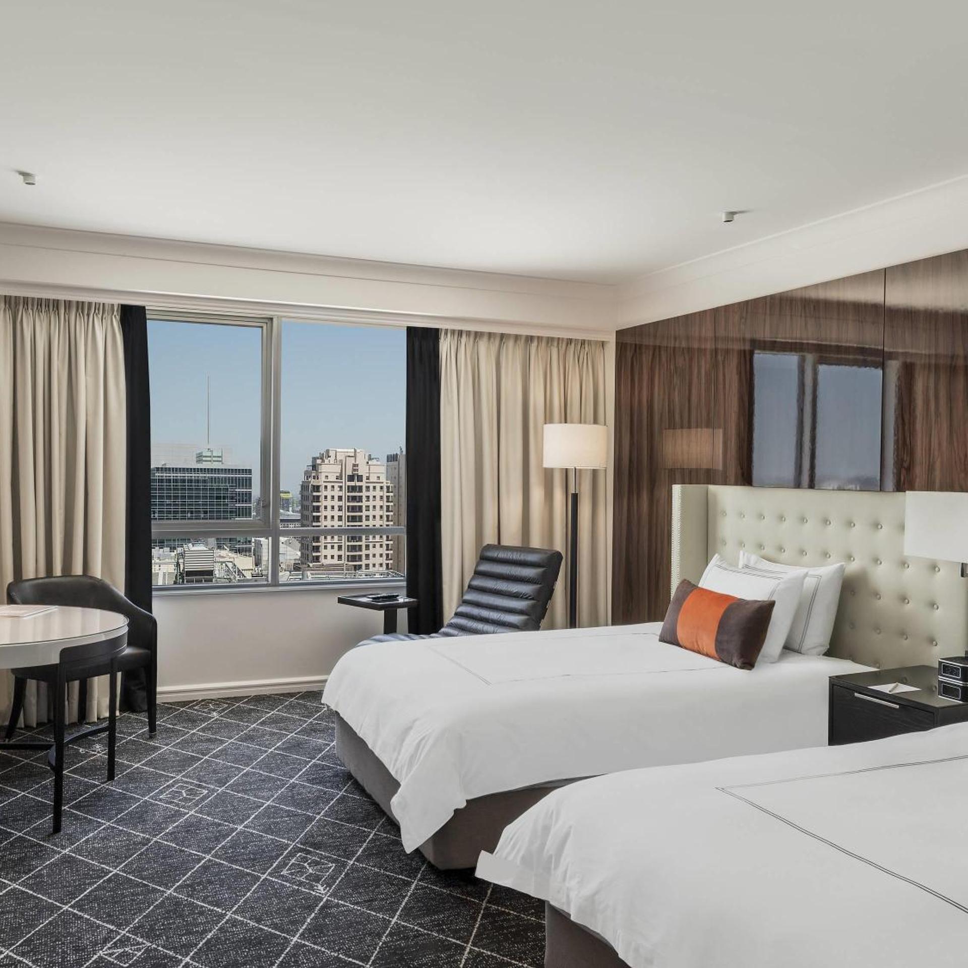 Swiss Advantage, Twin Beds, High Floor