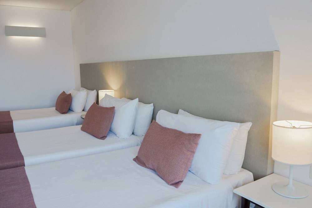 غرفة بثلاثة أسرّة، Dazzler By Wyndham Buenos Aires Recoleta Ex Dazzler Recoleta 8/10