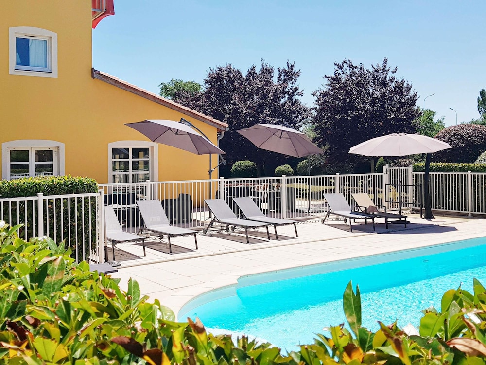 Ibis Manosque Cadarache 69/70