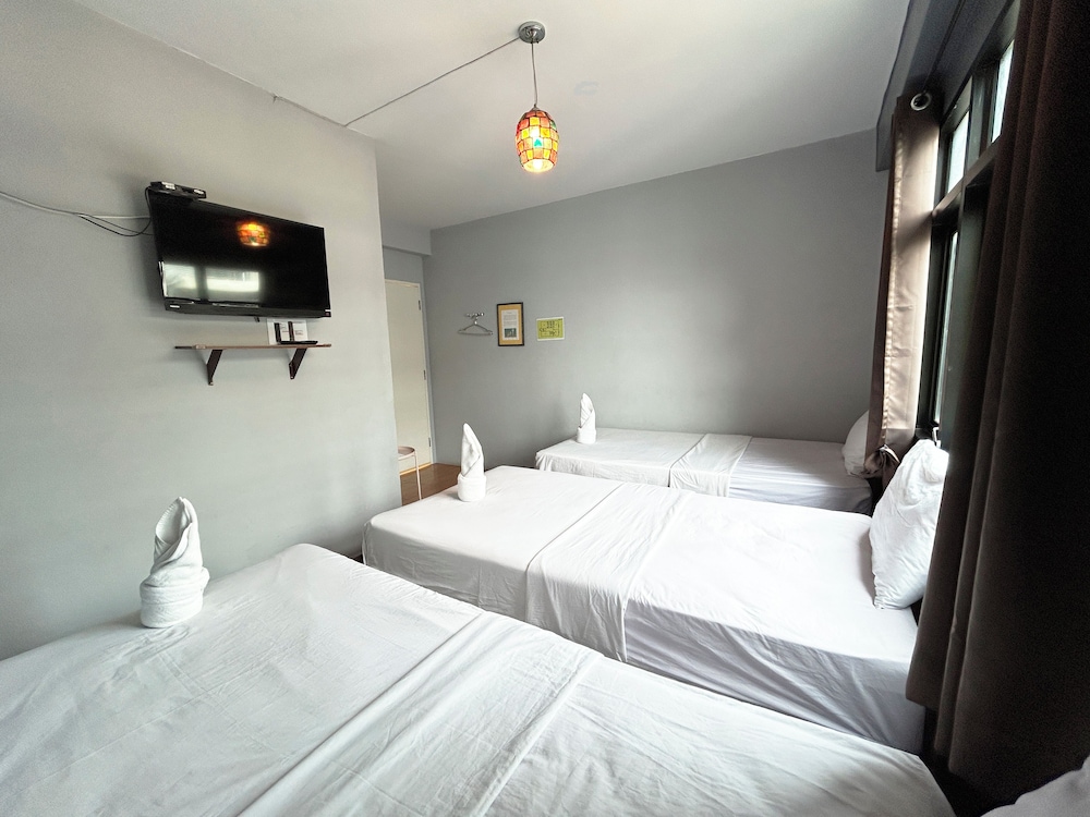 Hide Bangkok Hostel 20/69
